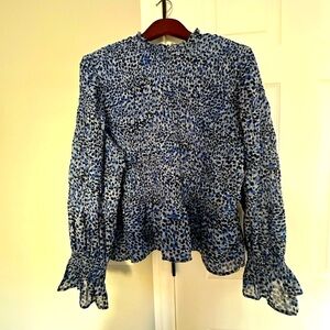 EUC blouse practically brand new